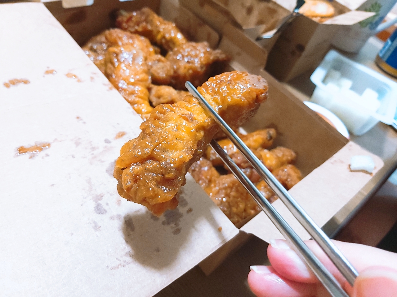  교촌치킨 메뉴 허니콤보 웨지감자 내돈으로 먹어본 후기