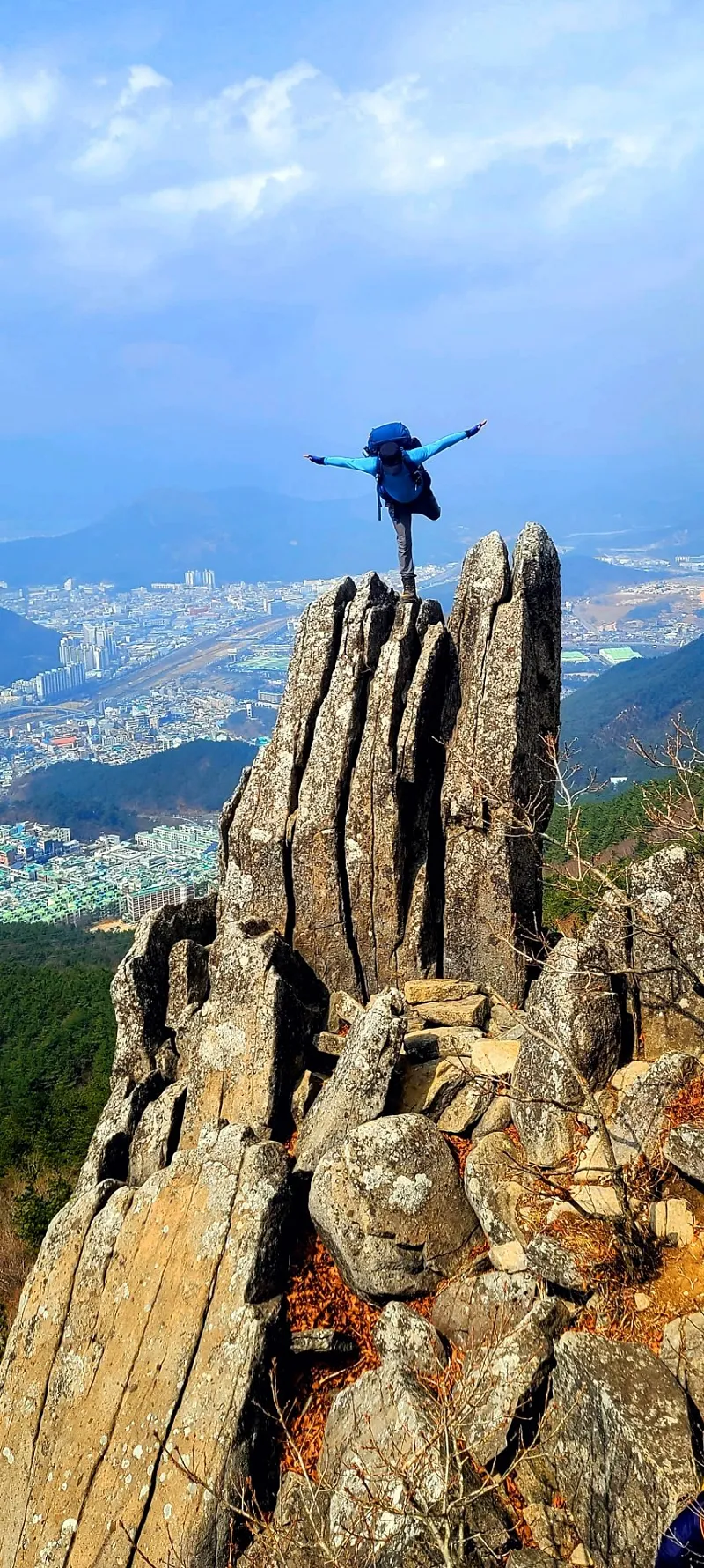 부산 장산 합장바위