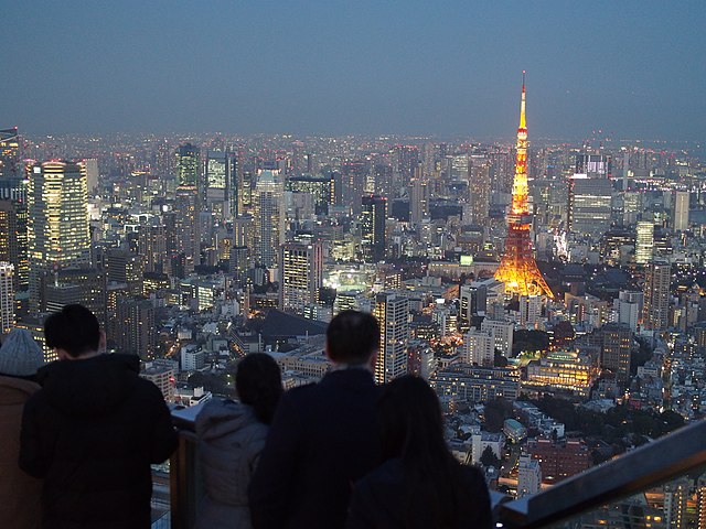 롯폰기에서 바라본 도쿄 타워