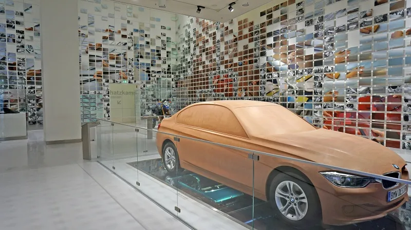 BMW 차량 전시