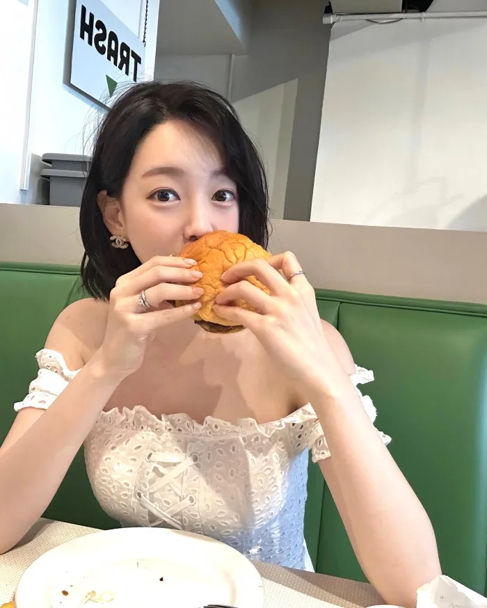 강아랑 기상캐스터