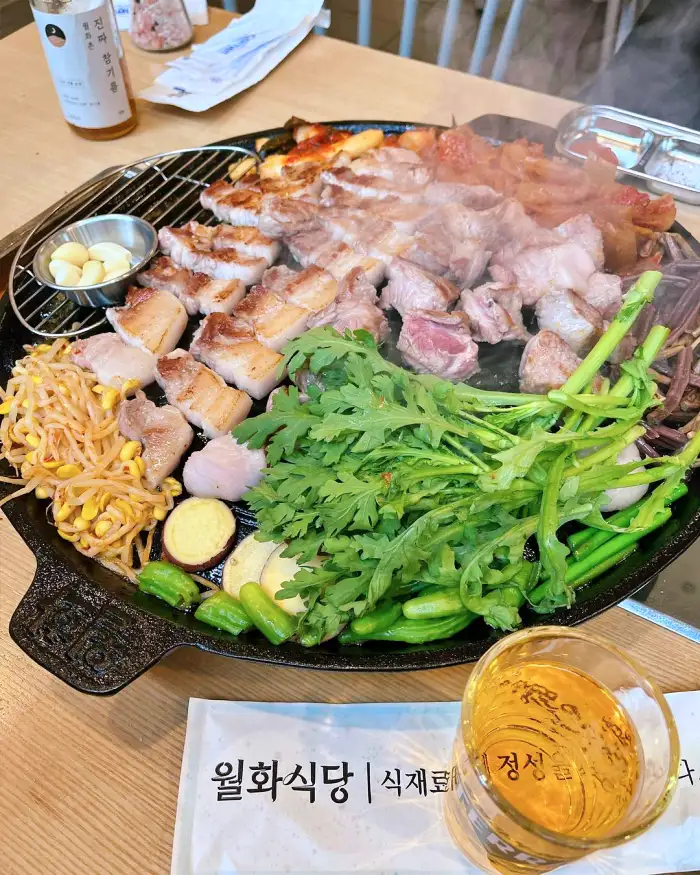 생방송 투데이 마포 공덕 벌집 밀랍 숙성 삼겹살 맛집