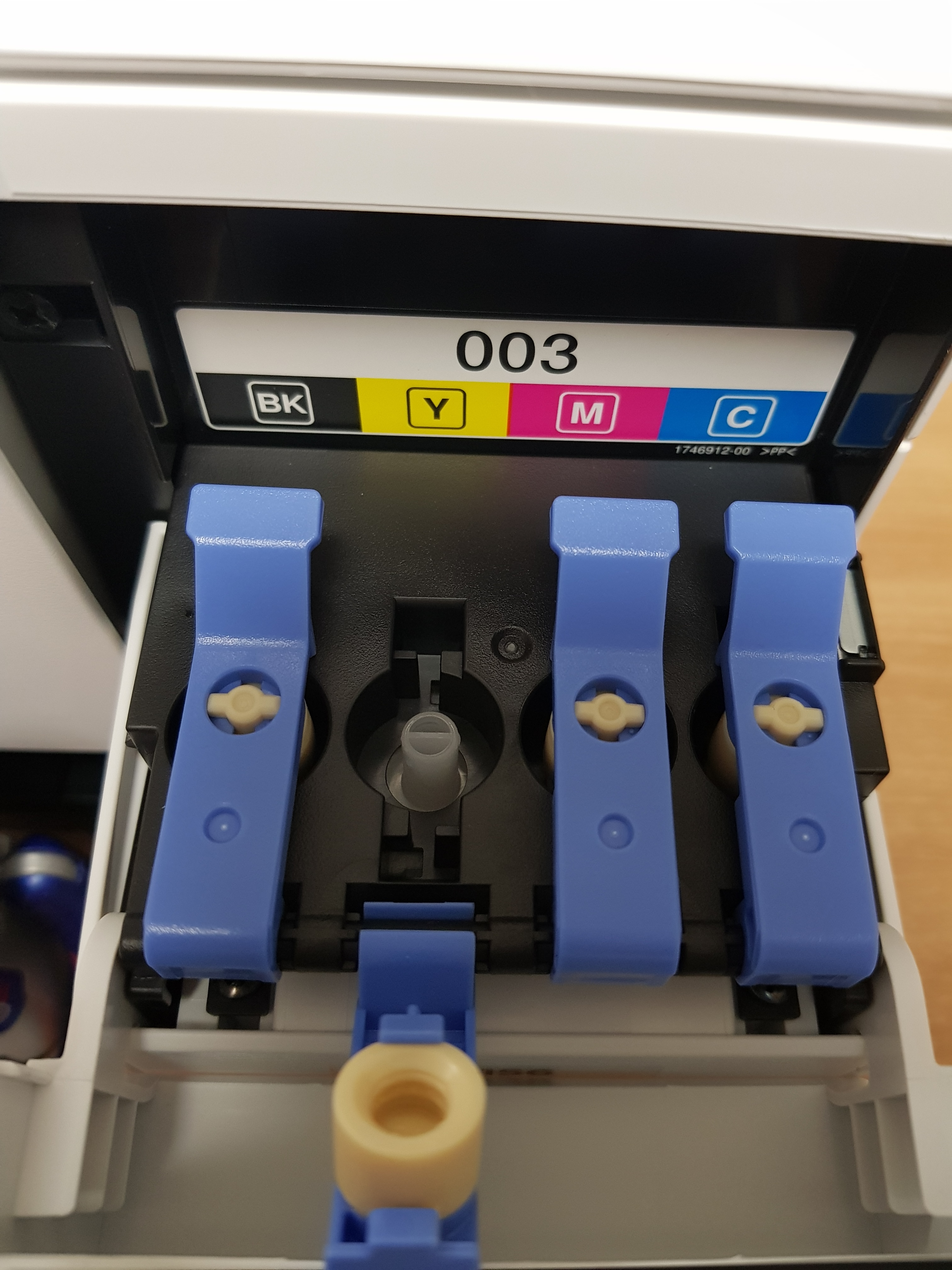 앱손 L3156