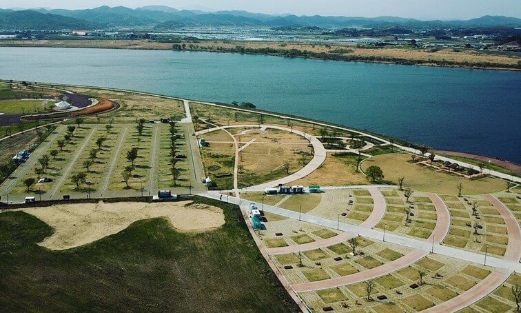 함안-칠서-강나루-오토캠핑장-전경