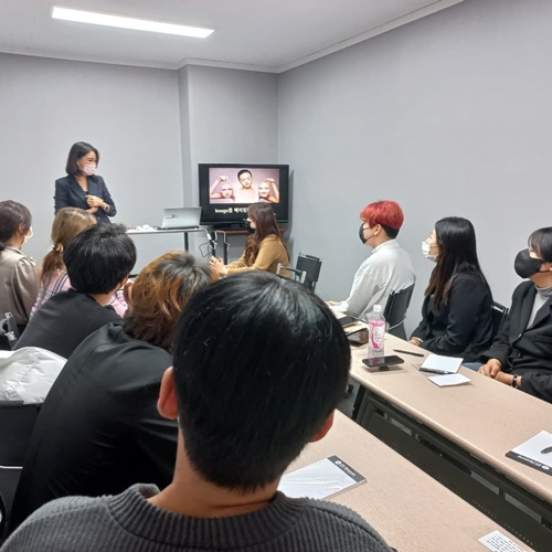 김시현헤어 이미지