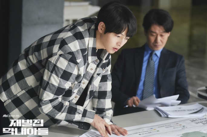 《재벌집 막내아들》 진도준이라면 AI 앤비디아 vs 테슬라 무엇을 샀을까?