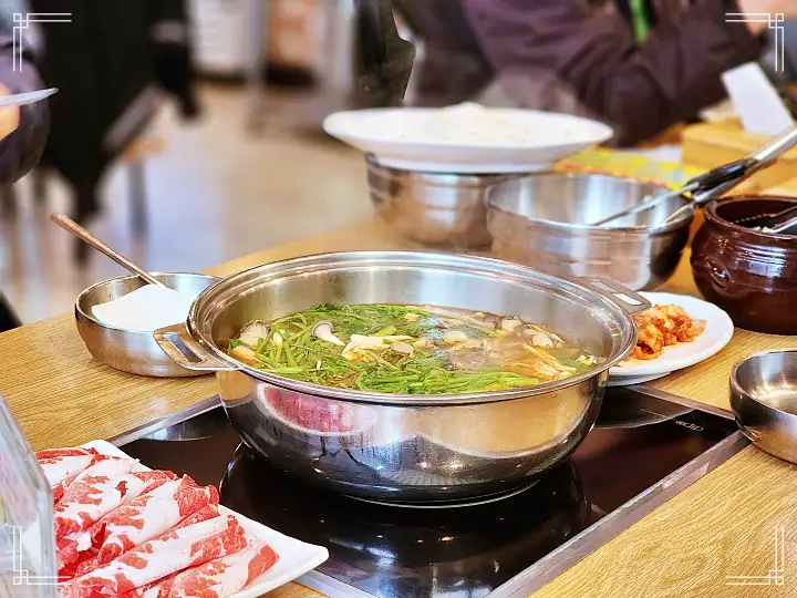 생방송오늘저녁 경기 광주 오포 얼큰 샤브 손칼국수 수제비 만두 바지락칼국수 맛집 추천