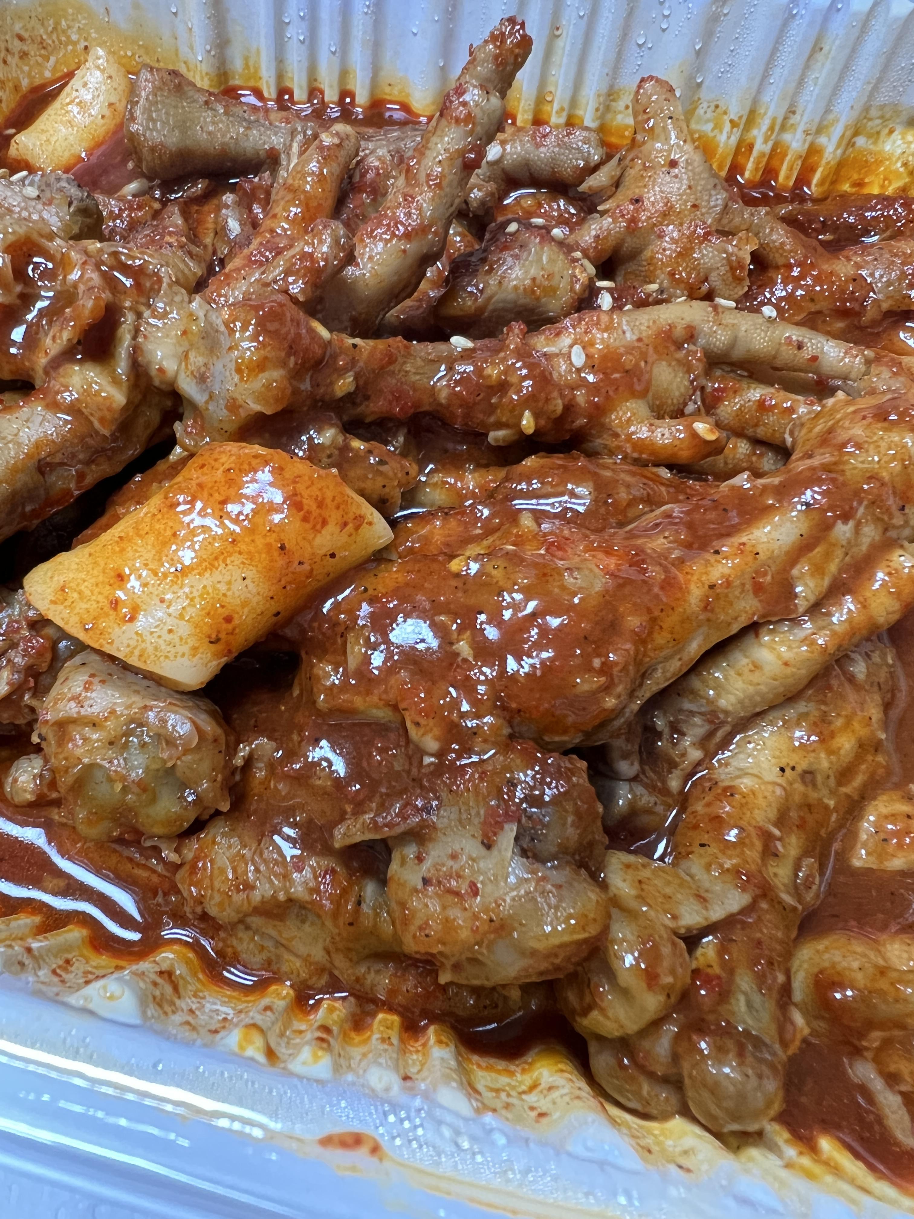  춘천 공룡닭발 퇴계점 배달 후기 [국물닭발, 숯불닭발 전문점, 춘천에서 유명한 닭발 가게]