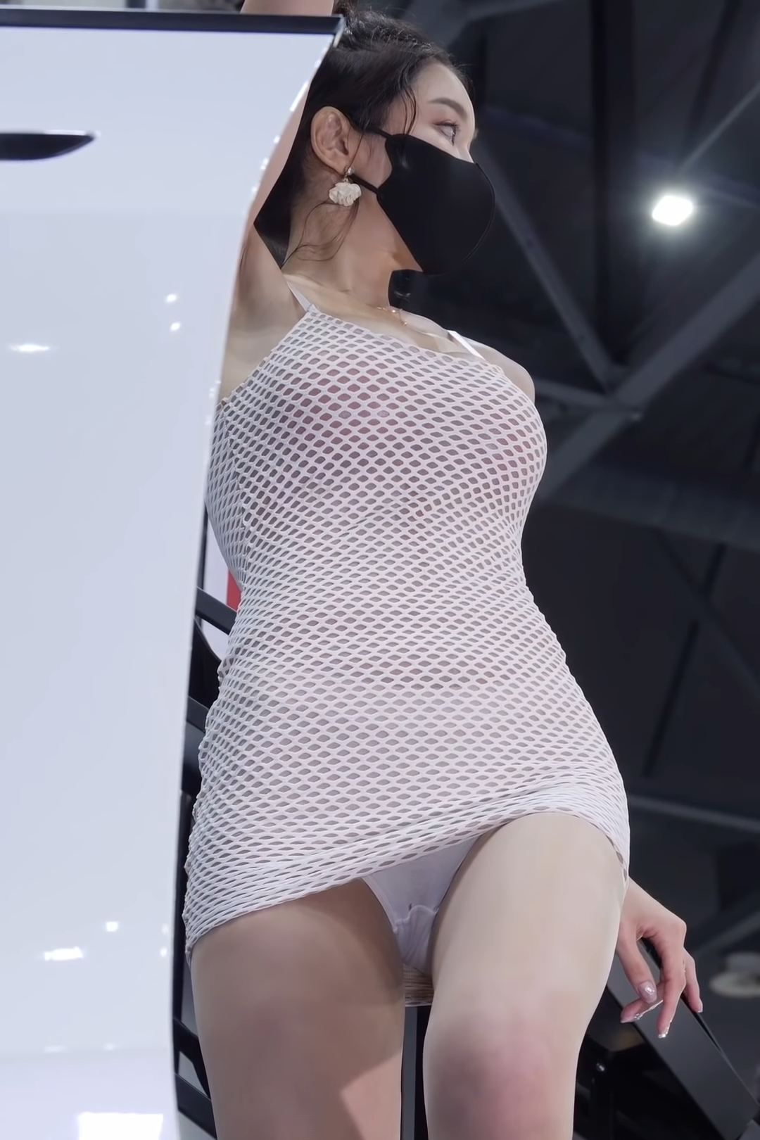  레이싱모델 유리안 시스루 타이트 원피스 몸매