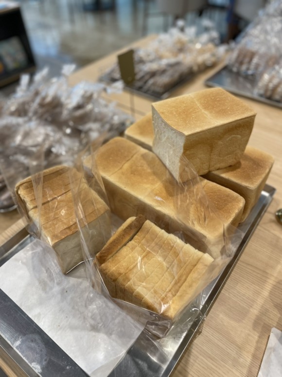 북카페 우리동네소금빵*종로서적 콜라보! 인천 앨리웨이 종로book&bakery 8