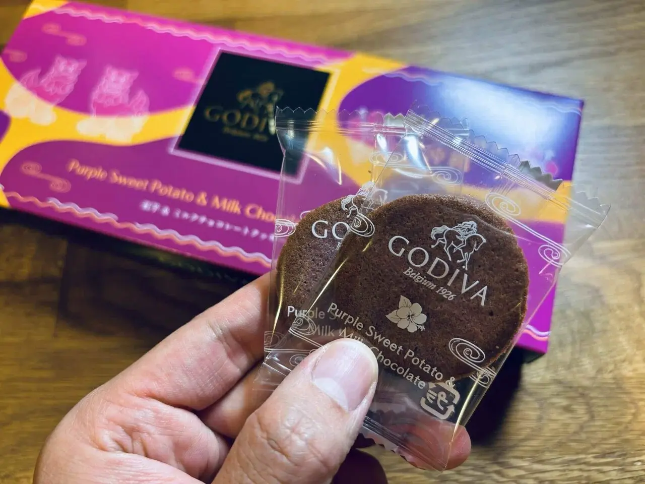 GODIVA ‘홍감자&amp;밀크 초콜릿 쿠키’