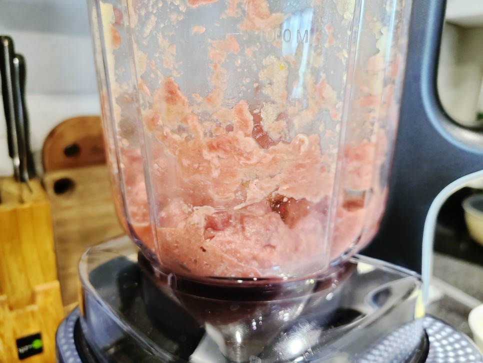 백팩커 백종원 러시아식 고기 스튜 만들기 비프 스튜 파프리카 버섯을 넣고 버섯 크림 리조또 마카로니 삶은 법 비프 스트로가노프 다진 고기 요리 15