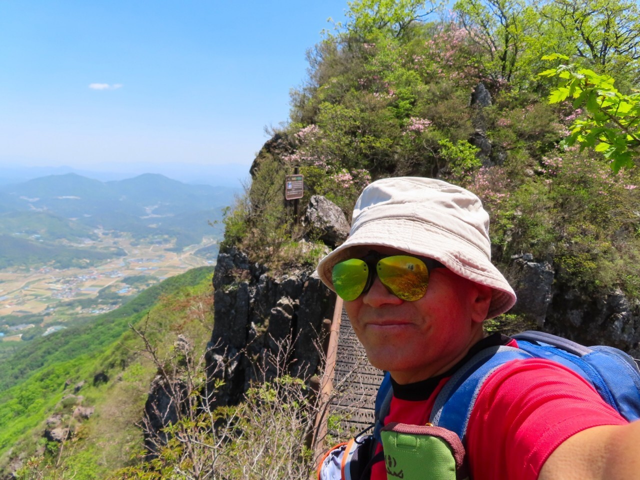 블랙야크 100+, Y출렁다리, 23