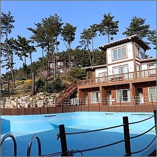 태안 노을에기댄언덕펜션 (Taean Sunset Hill Pension)_1