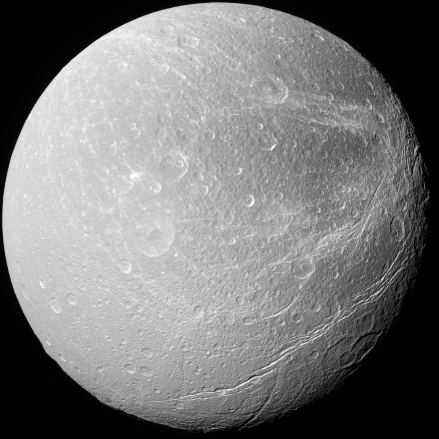 디오네(Dione) 이미지