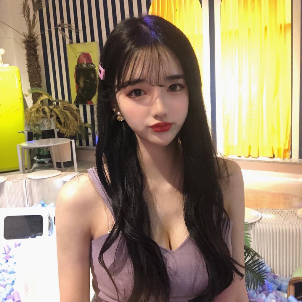  99년생 얼짱녀