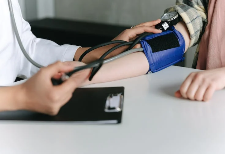 혈압 측정기 사용법