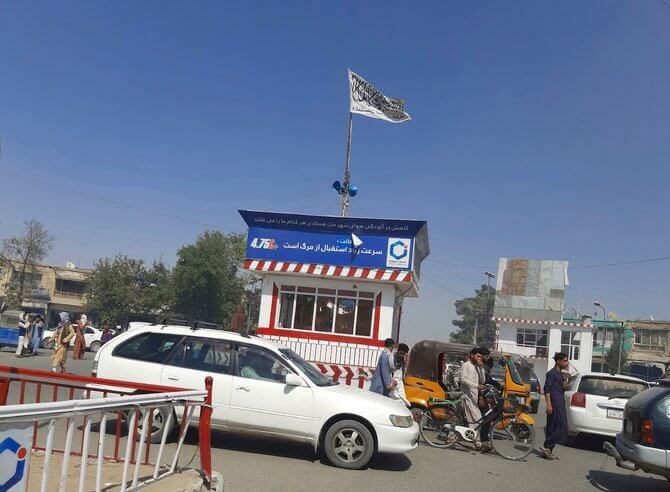  탈레반 공세에 아프간 정부 큰 타격 VIDEO: Taliban gains more ground in Afghanistan