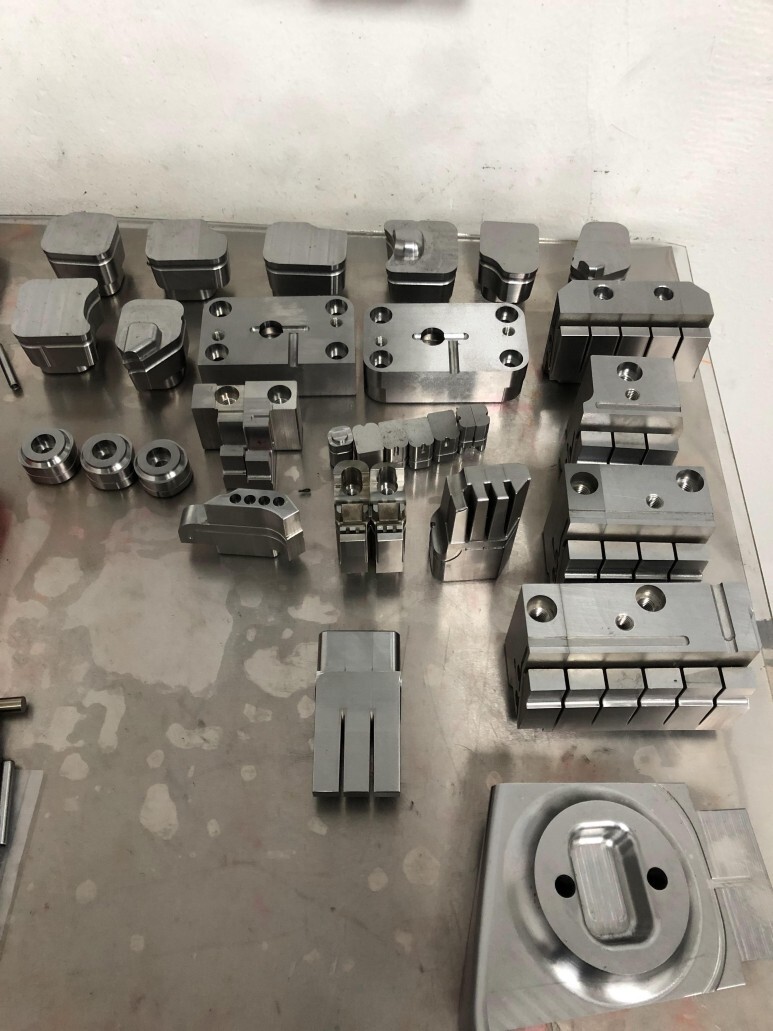  angular core,Eject core,insert core,lifter,slide core china
