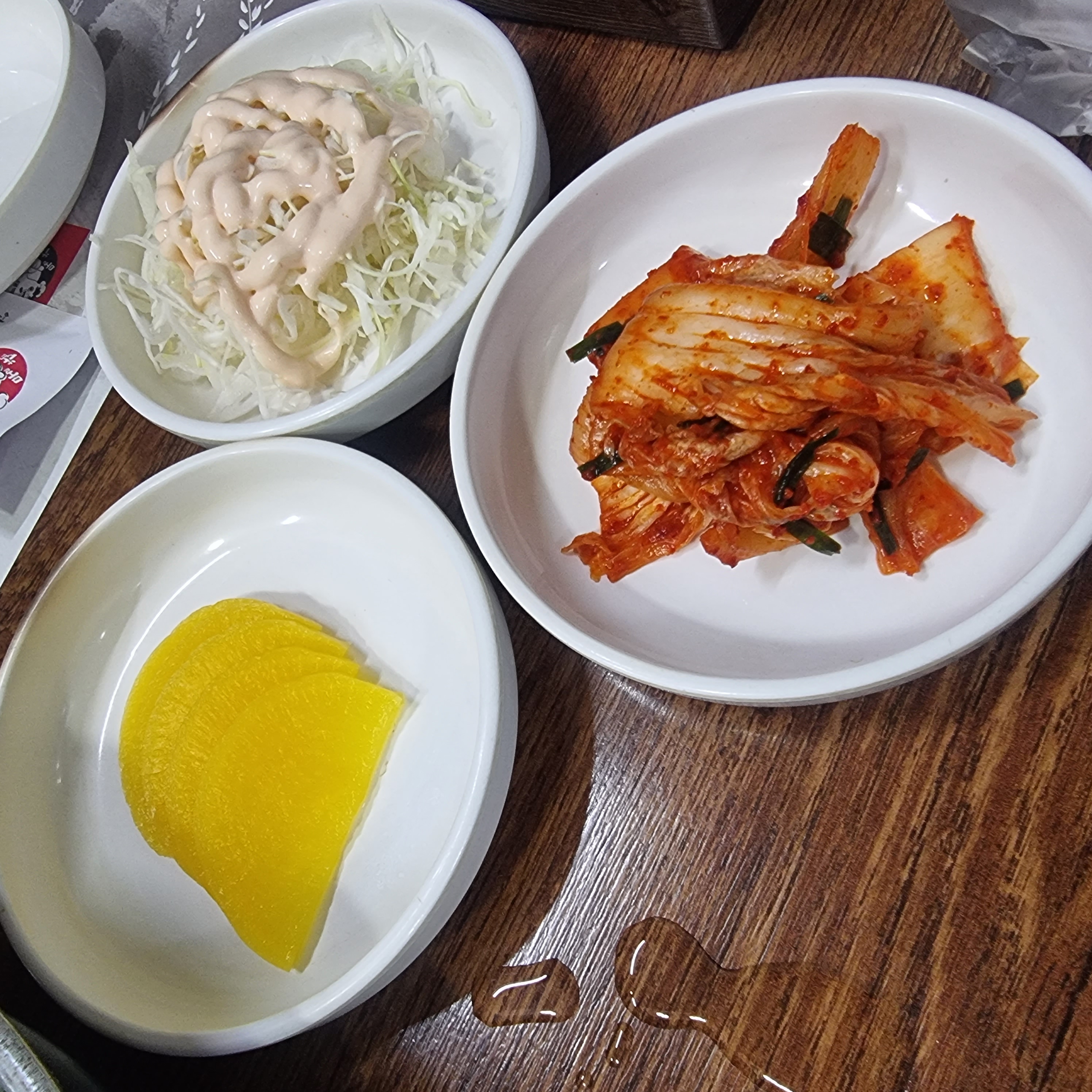 엄마손태백물닭갈비 1호점 기본반찬