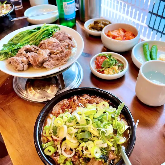 생방송 투데이 부산 광안리 육향 가득 소 한 마리 국밥 맛집