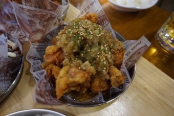 마늘통닭 콘치즈 로제치킨 