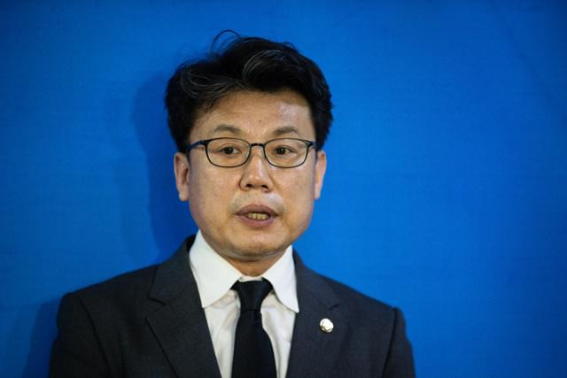 진성준
