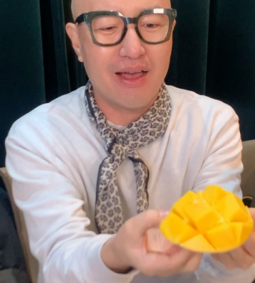 홍석천