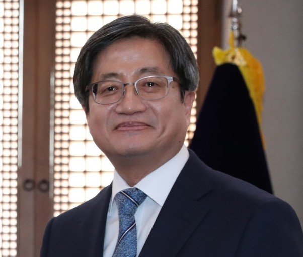  김명수 대법원장 프로필 - 탄핵, 녹취록 등 논란 정리