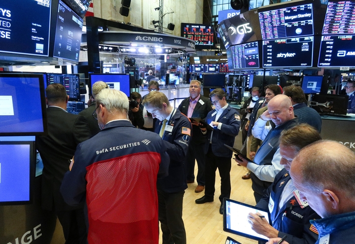 Dow New York 주식 시장 특성 Apple, Tesla, Amazon 26