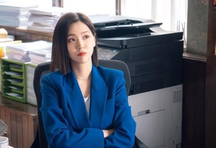 배우-김지은
