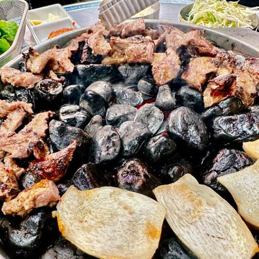  450회 맛있는 녀석들 마포 홍대 옥돌구이 돌잔치 특집 소금구이 소갈비 돌구이 맛집 위치