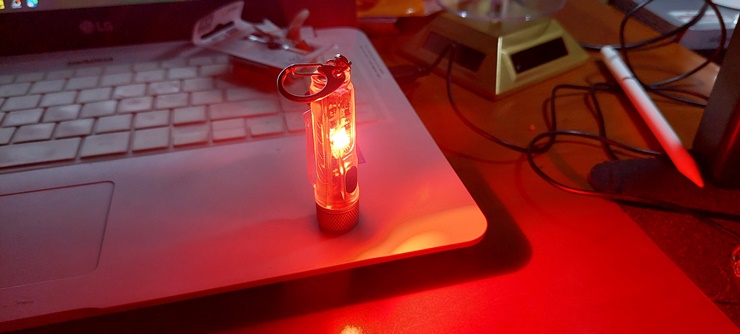 붉은색 LED Lamp