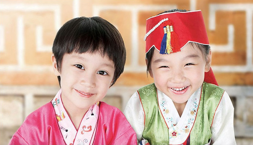 한국의 어린이날 웃는 아이들