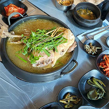 생생정보 15년 전통 능이백숙 장사의 신 먹골촌