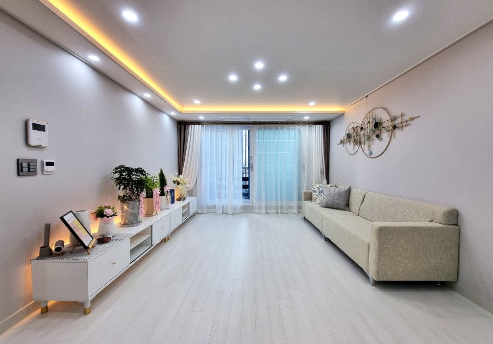 2룸, 3룸 대형테라스까지~ 성균관대역 도보권 수원 율전동 신축 빌라 1.5룸, 18