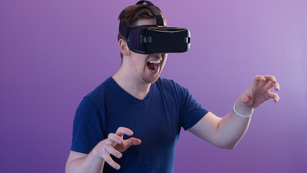 메타버스 XR 구현