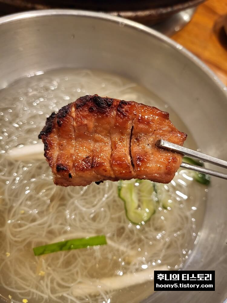 돼지갈비 확대 샷
