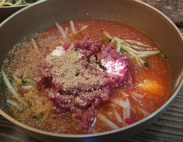 6시내고향 경주 육회비빔밥 육회물회 맛집 정보