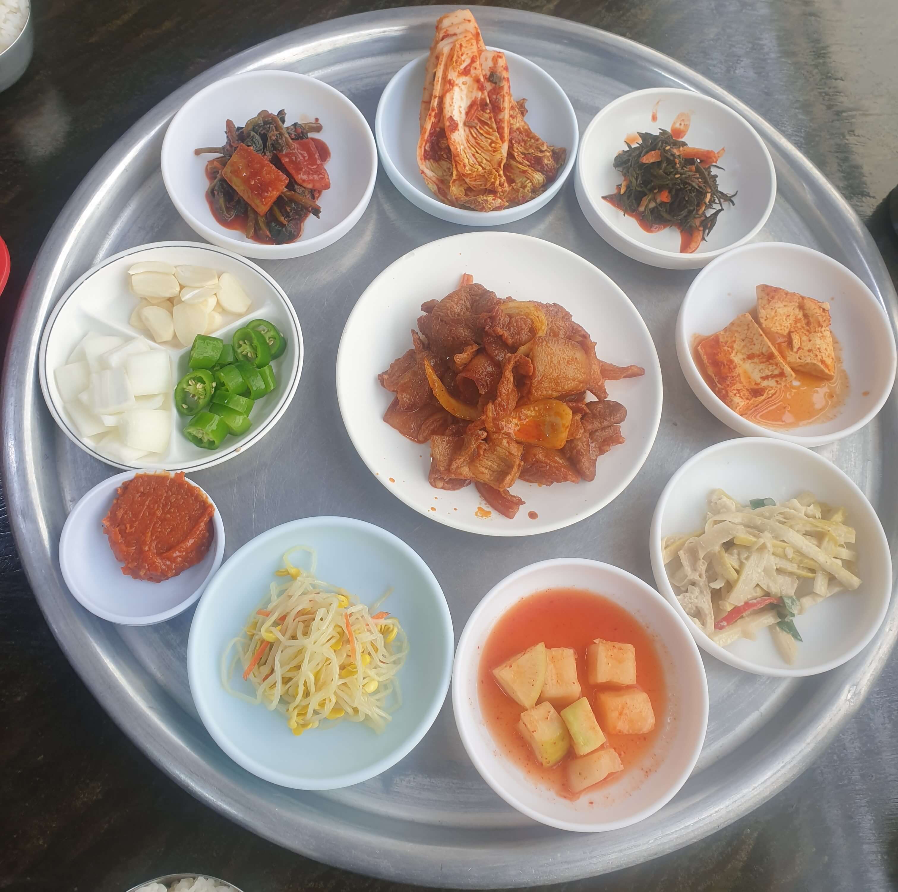장암돼지갈비백반