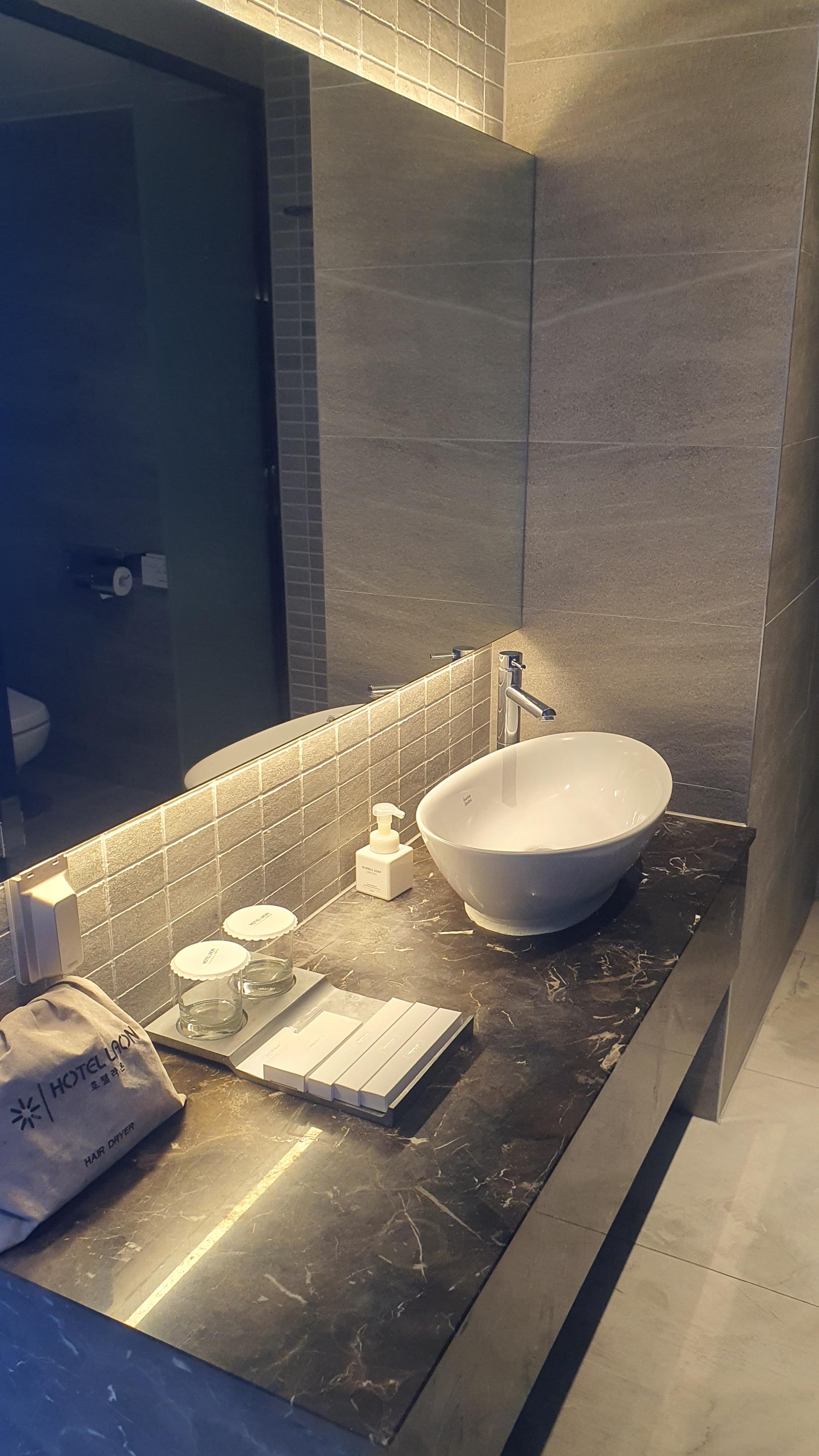 송정해수욕장 라온 호텔, 죽도공원, 해변열차