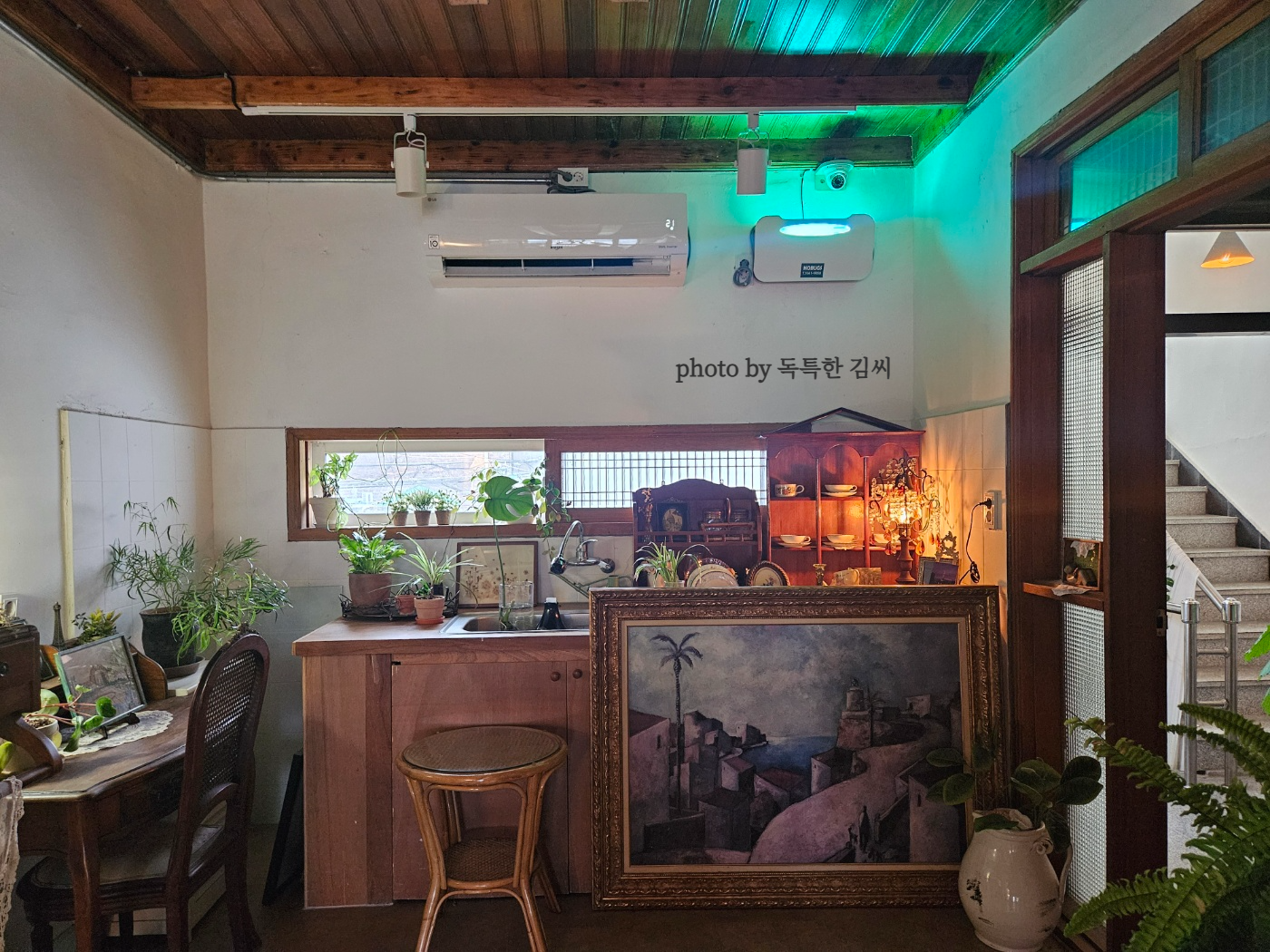 빈티지 감성 진해 속천 카페 그라시아스마드레 바다 추천