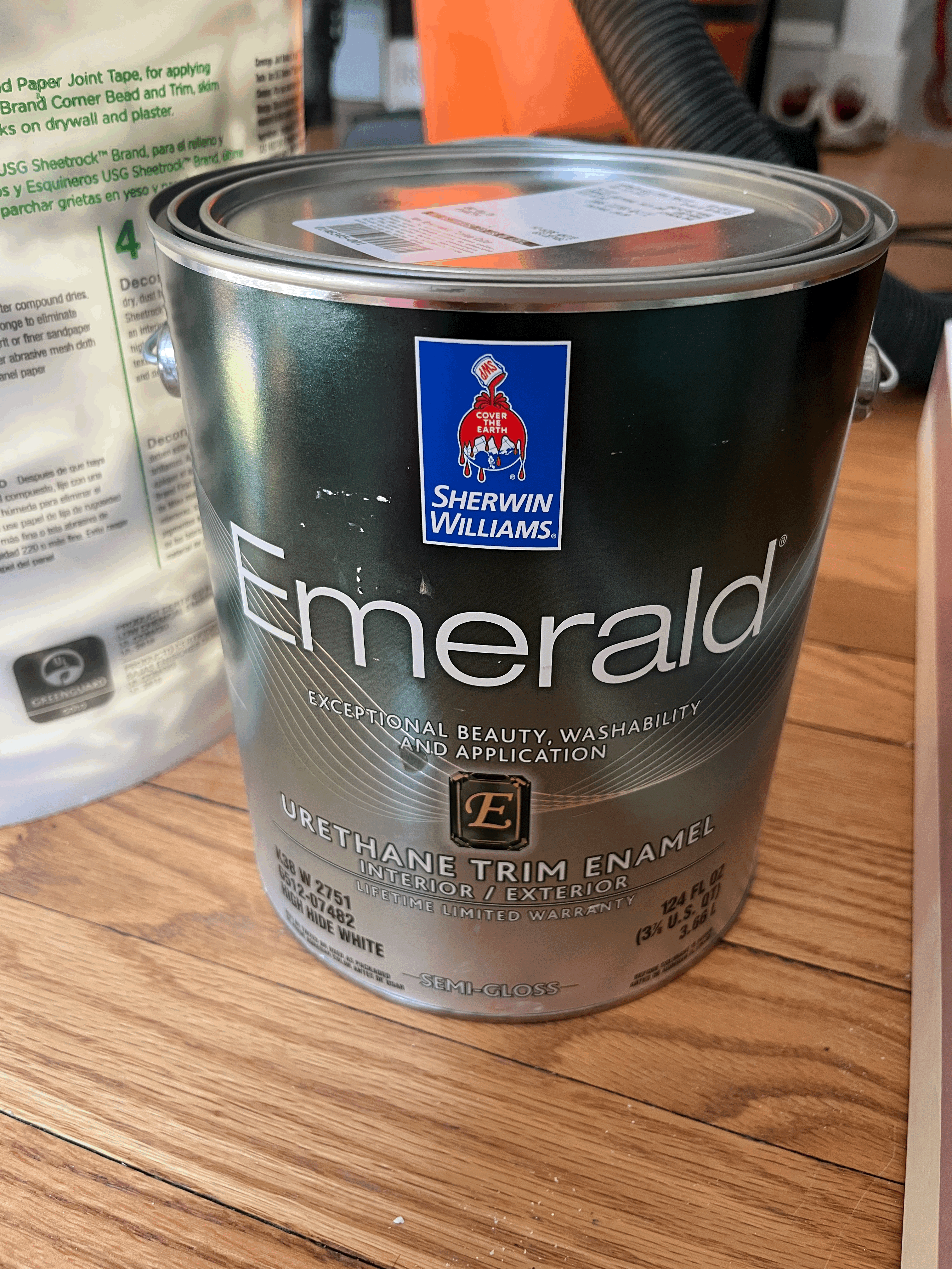 sherwin williams emerald