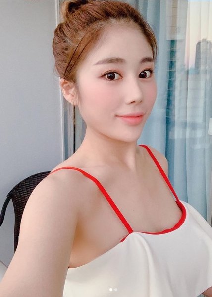 김소유 나이 프로필 화보 키 인스타 트로트 가수 청바지 과거 레전드 다이어트