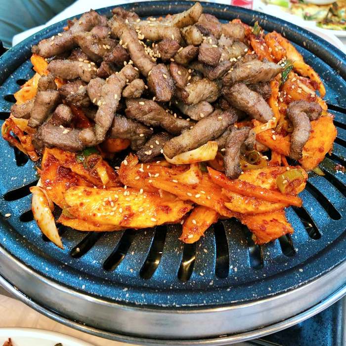 생방송 오늘저녁 진안 마이산 대왕 더덕 구이 맛집