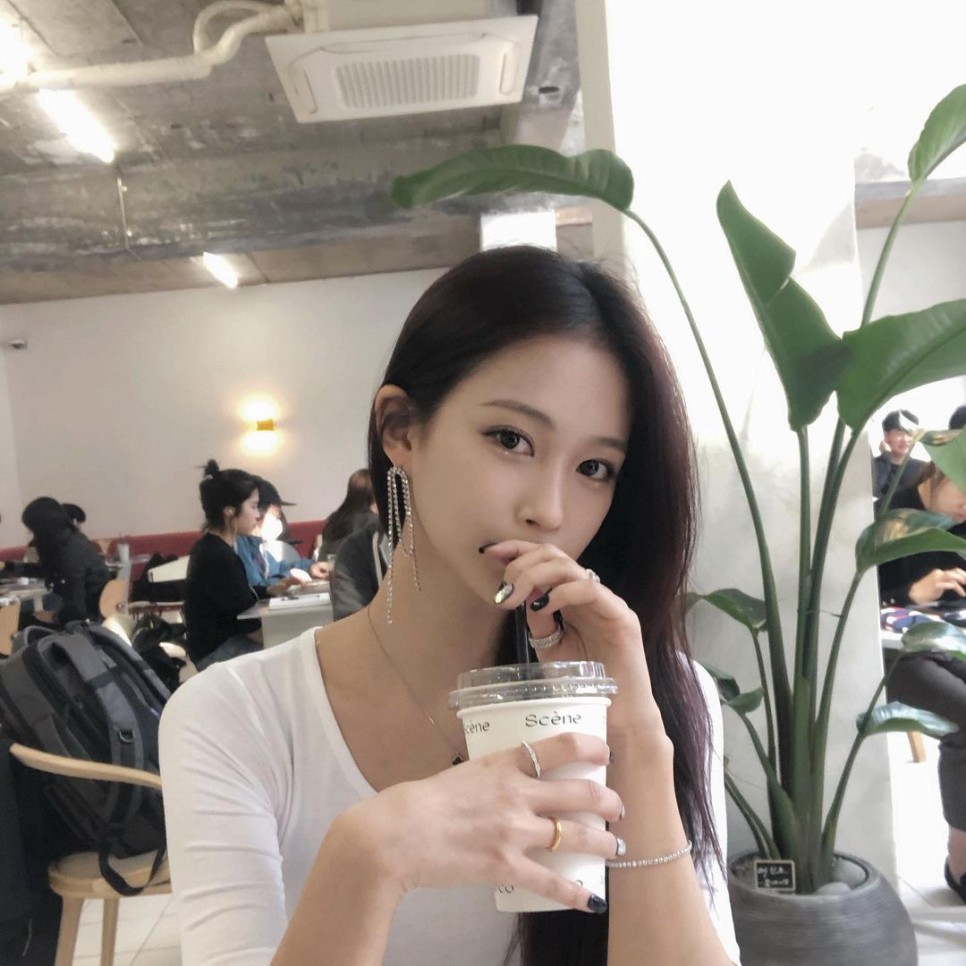  트위치 스트리머 미대 언니 릴펄