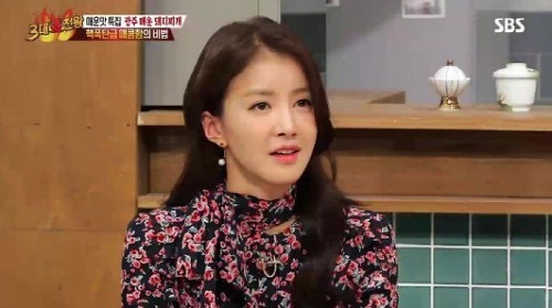  배우 이시영 과거 이혼 루머 및 남편 직업 집안