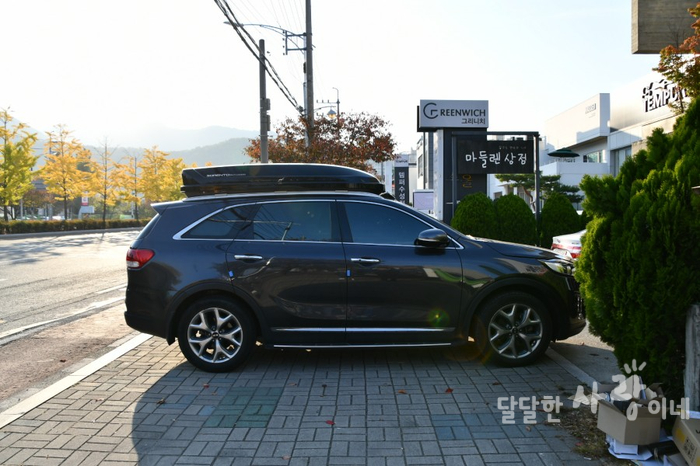 Majave the Master Platinum 7인승 실내가 압도적입니다. 22