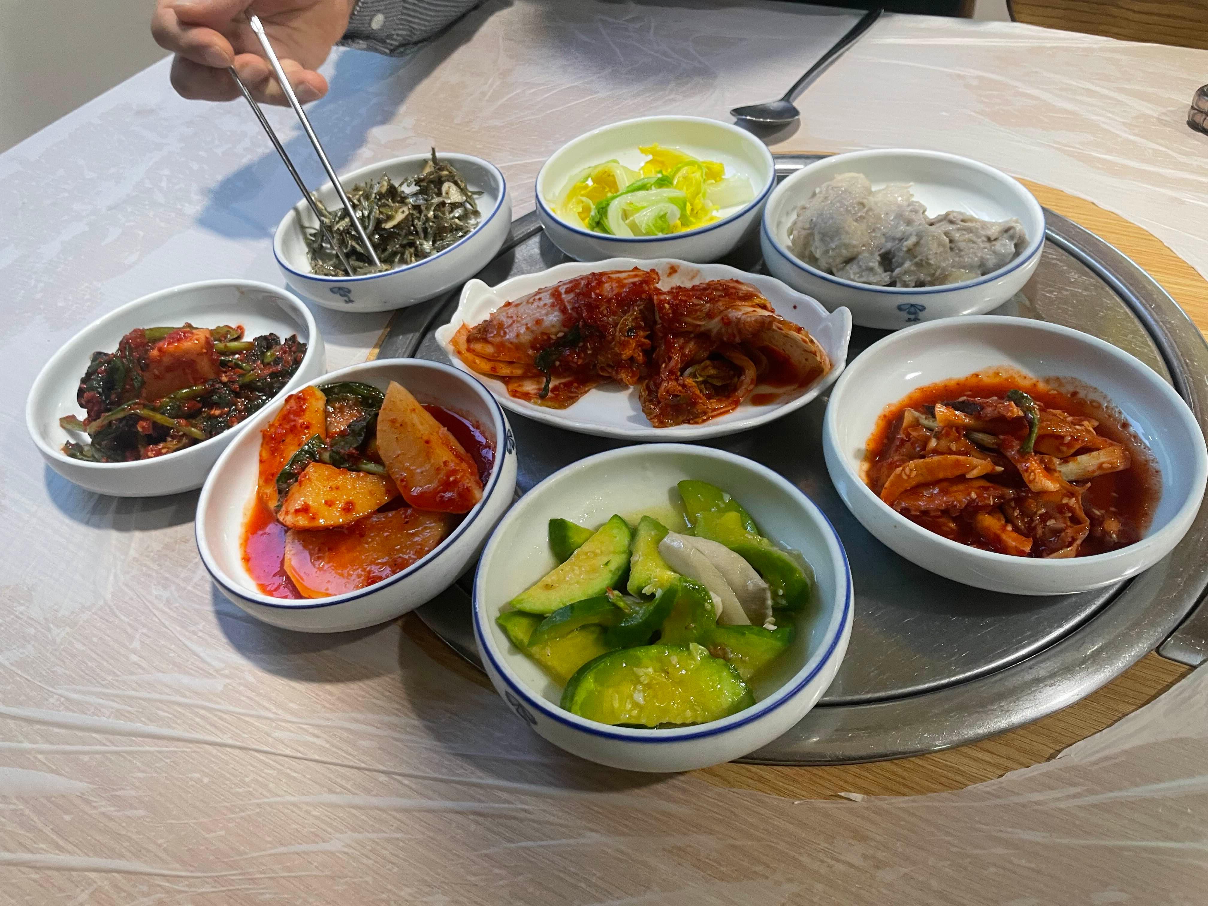Gwangmyeongsutbulgui (광명숯불구이) 2