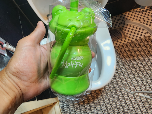  하비비 청개구리 자동 변기세정제 내돈내산 사용후기